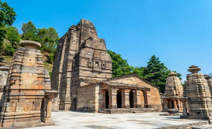 Top 7 Temples to visit in Dev Bhoomi, Uttarakhand