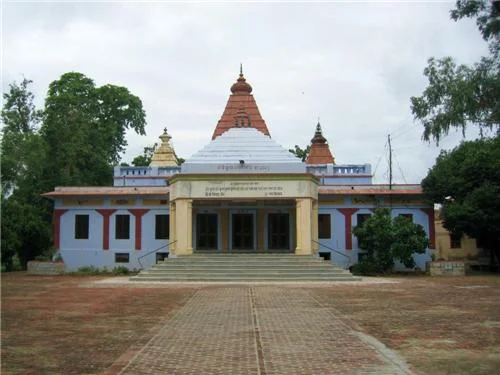 Anandamayi Ma Ashram