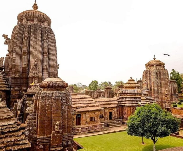 Lingaraj Temple – Ancient Odisha’s Spiritual Heritage