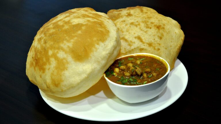 10 Best Chole Bhature Places In Delhi You shouldn’t Miss