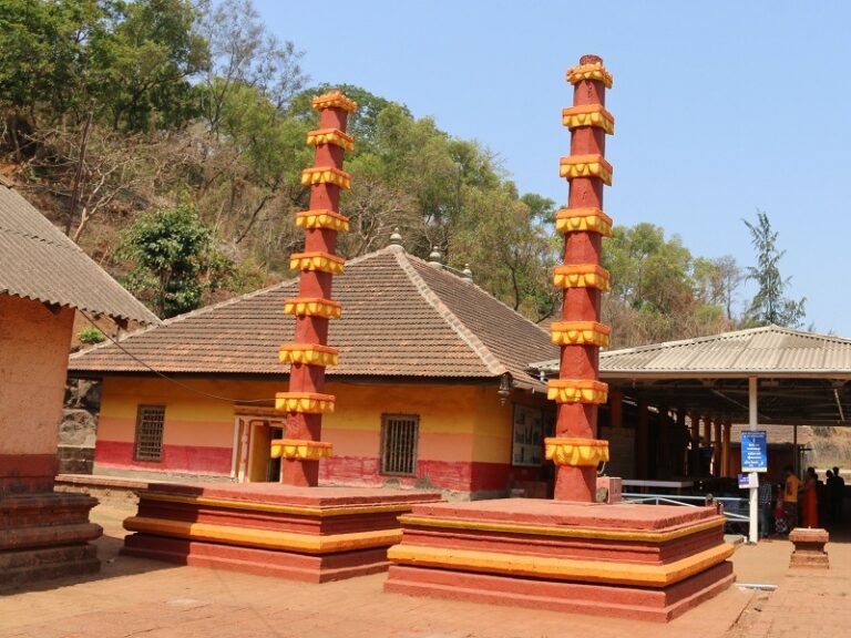 shri harihareshwar temple